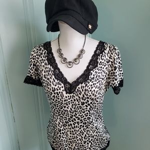 Beautiful leopard print silk stretch blouse